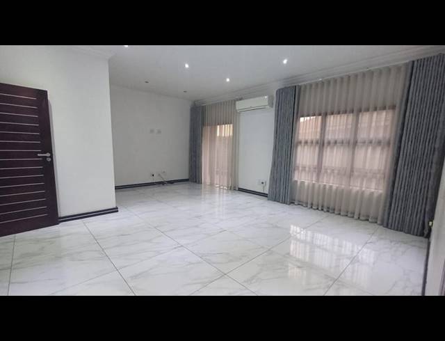 4 BEDROOM HOUSE FOR SALE IN RASLOUW GARDENS